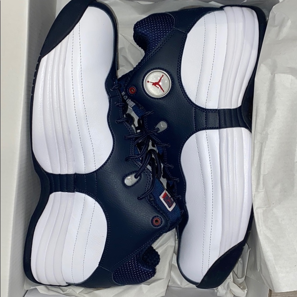 Jordan jumpmaman team 1 navy whit sneakers